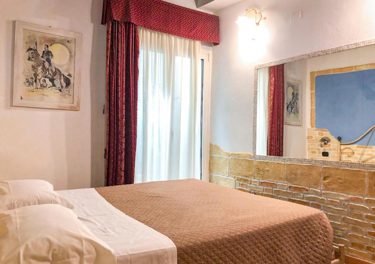 Sardinia Domus Bed & Breakfast Cagliari Exterior photo